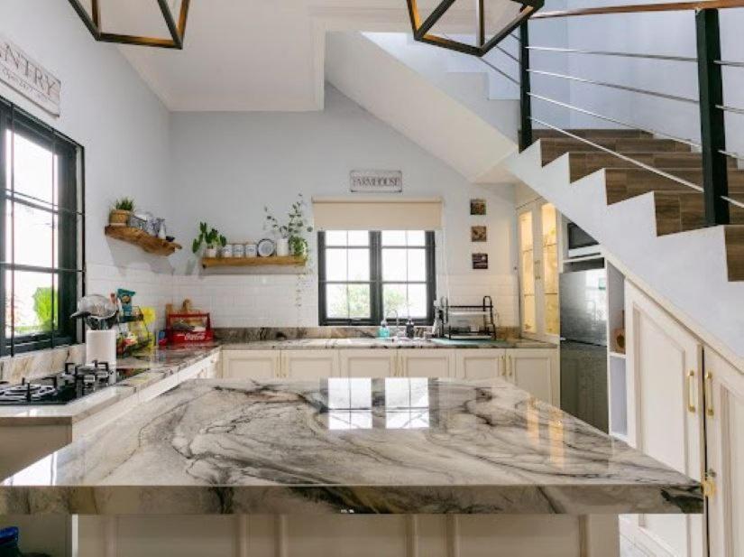 Stylish Villa At Green Apple U 35A Cipanas Puncak Sindanglaya Exterior photo